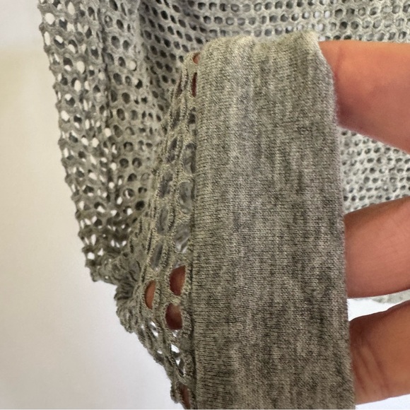 Laser cut Beach hoodie from Buckle High low hem Gray USA Made Small - Picture 10 of 16